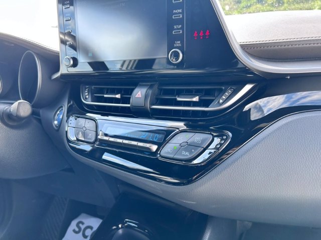 TOYOTA C-hr 1.8h lounge e-cvt