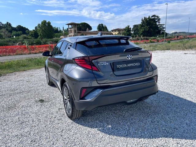 TOYOTA C-hr 1.8h lounge e-cvt