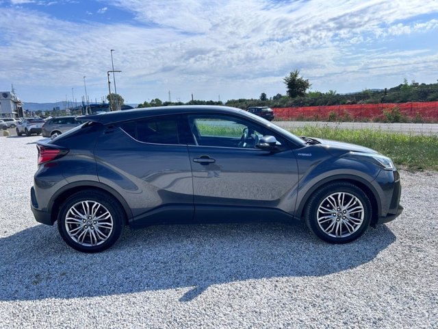TOYOTA C-hr 1.8h lounge e-cvt