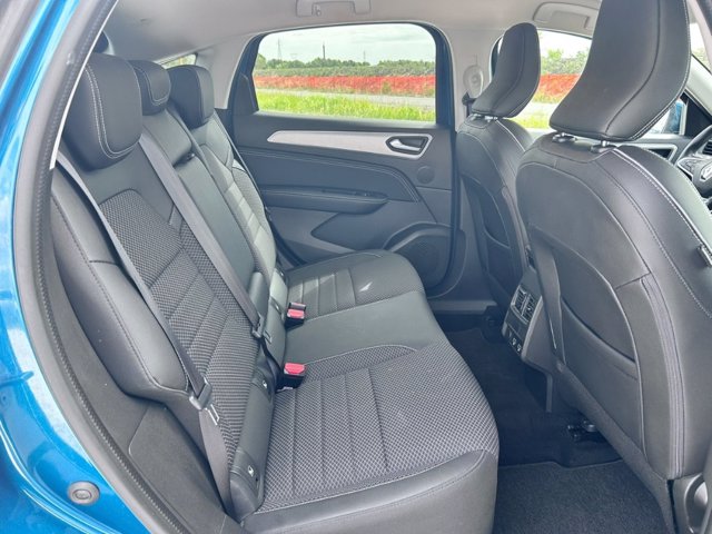RENAULT Arkana Hybrid E-TECH 145 CV Engineered