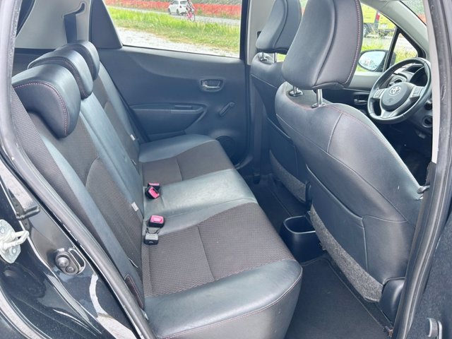 TOYOTA Yaris 5p 1.3 style (s&s) multidrive s (cvt)