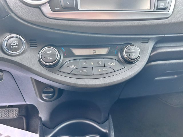 TOYOTA Yaris 5p 1.3 style (s&s) multidrive s (cvt)