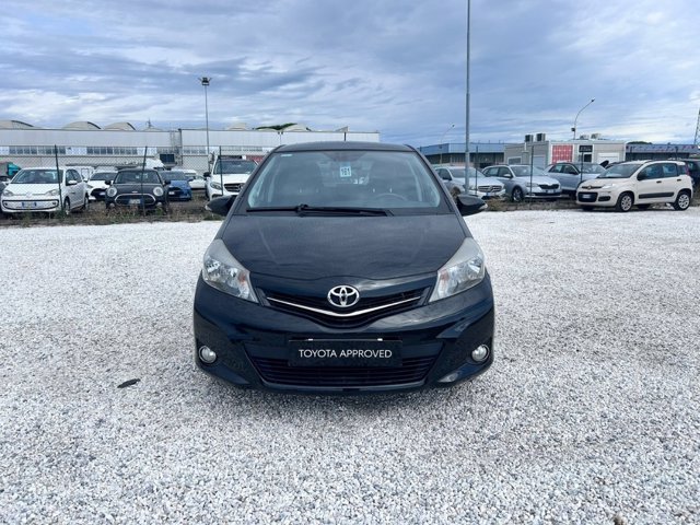 TOYOTA Yaris 5p 1.3 style (s&s) multidrive s (cvt)