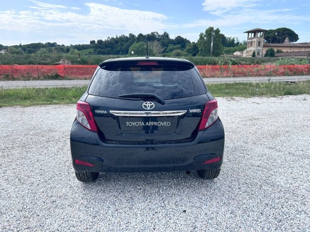 TOYOTA Yaris 5p 1.3 style (s&s) multidrive s (cvt)