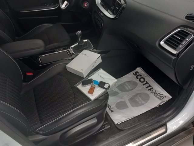 KIA Xceed 1.4 t-gdi style techno pack 140cv
