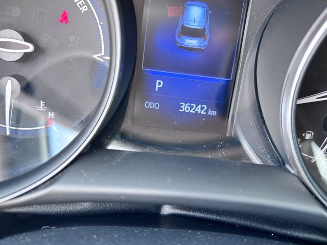 TOYOTA C-hr 1.8h trend 2wd e-cvt