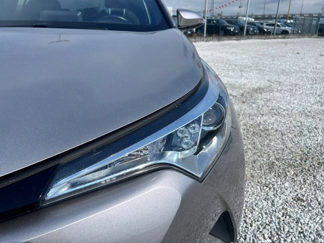 TOYOTA C-hr 1.8h trend 2wd e-cvt