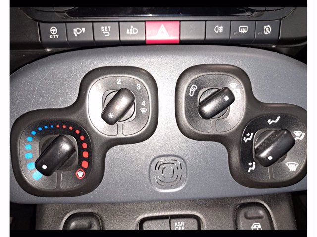 FIAT Panda 1.0 hybrid easy s&s 70cv
