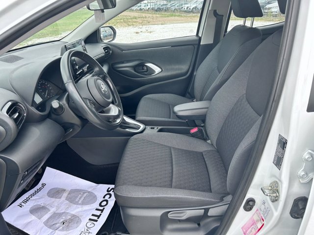TOYOTA Yaris 1.5 Hybrid 5 porte Active