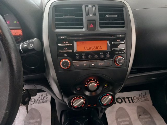 NISSAN Micra 1.2 comfort young