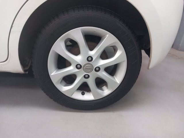 NISSAN Micra 1.2 comfort young