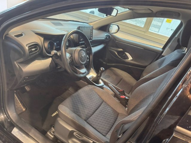 TOYOTA Yaris 1.0 5 porte Trend