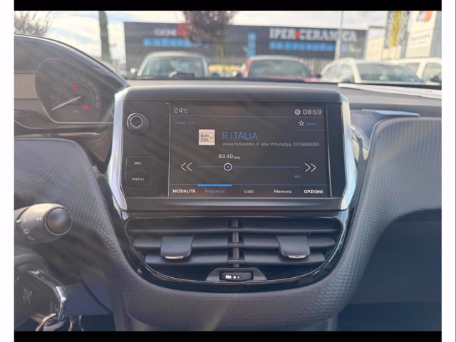 PEUGEOT 2008 PureTech 82 Active
