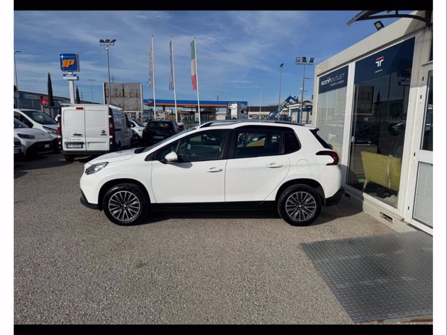 PEUGEOT 2008 PureTech 82 Active
