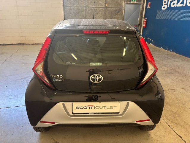 TOYOTA Aygo 5p 1.0 x-play 72cv