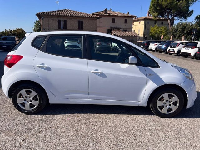 KIA Venga 1.4 cvvt active e6