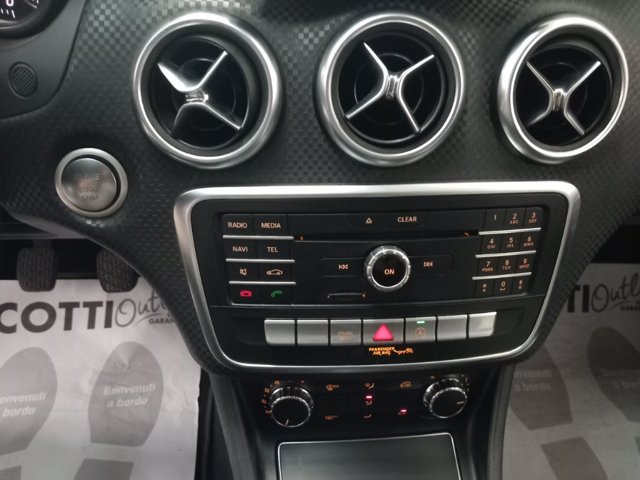 MERCEDES A 180 d sport activity edition
