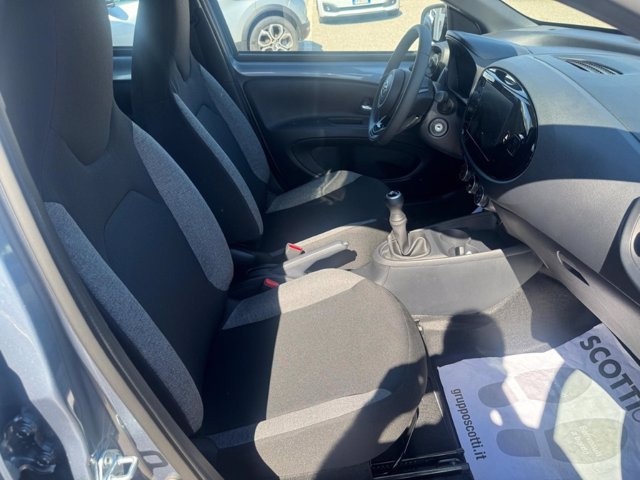 TOYOTA Aygo x 1.0 active 72cv