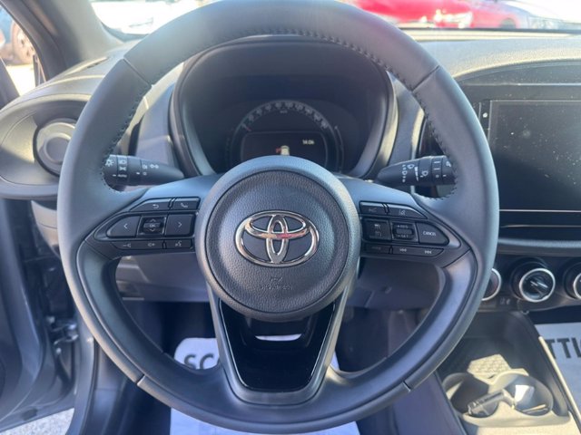 TOYOTA Aygo x 1.0 active 72cv