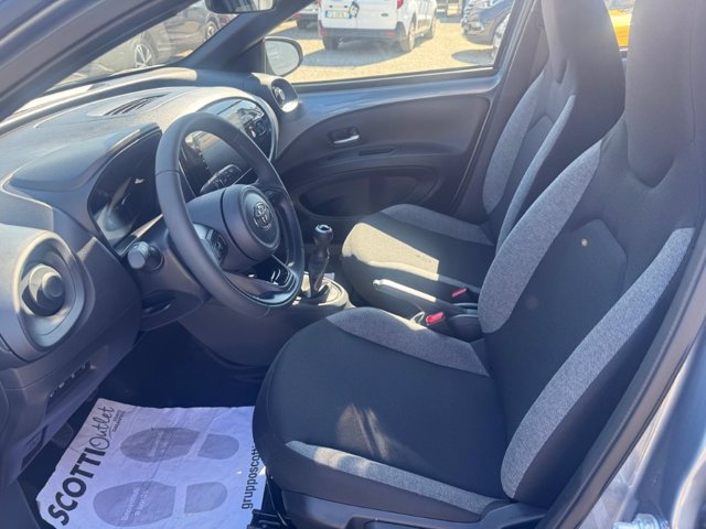 TOYOTA Aygo x 1.0 active 72cv