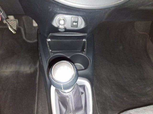 TOYOTA Yaris 1.3 5 porte Trend "Red Edition"