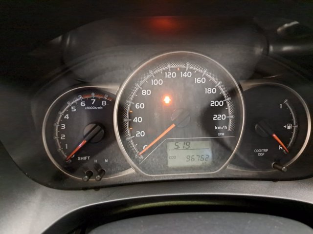 TOYOTA Yaris 1.3 5 porte Trend "Red Edition"