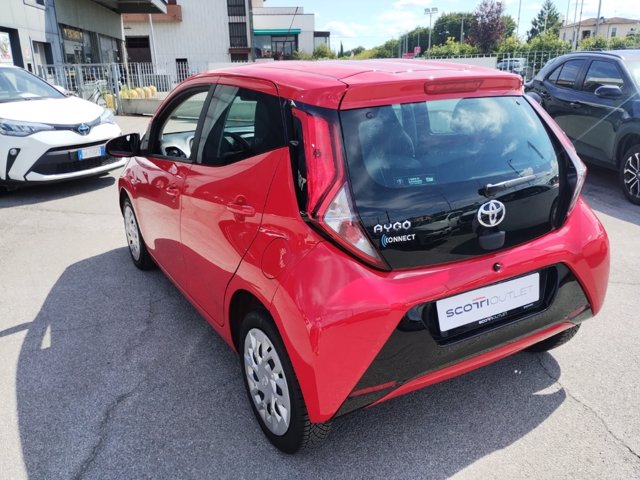 TOYOTA Aygo 5p 1.0 x-play m-mt 72cv
