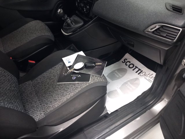 LANCIA Ypsilon 1.0 firefly hybrid silver s&s 70cv