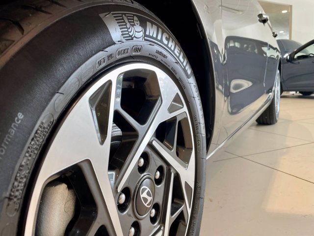 HYUNDAI I30 1.0 t-gdi 48v business 100cv dct