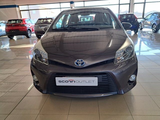 TOYOTA Yaris 5p 1.5h lounge
