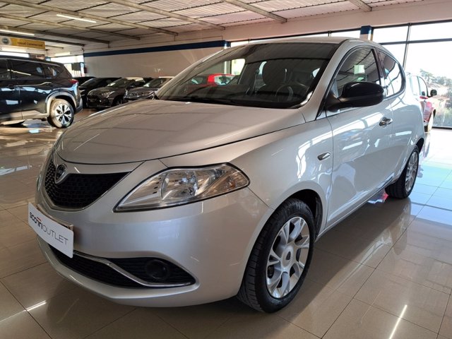 LANCIA Ypsilon 1.2 gold 69cv my16
