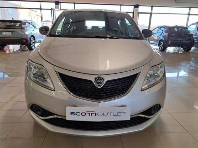 LANCIA Ypsilon 1.2 gold 69cv my16