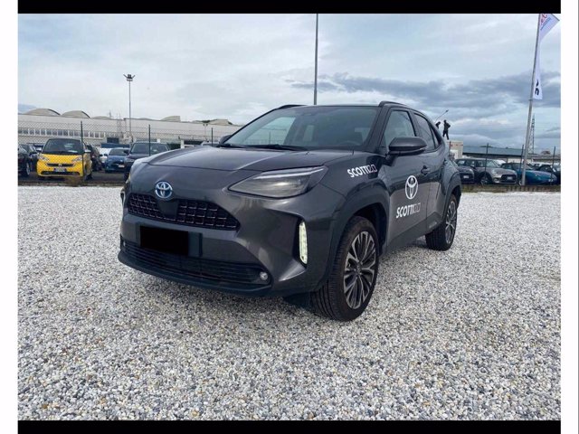 TOYOTA Yaris cross 1.5h lounge fwd 116cv e-cvt