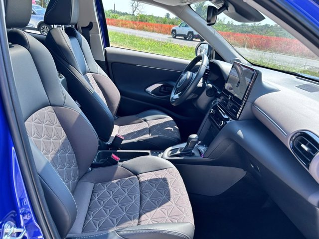 TOYOTA Yaris cross 1.5h lounge fwd 130cv e-cvt