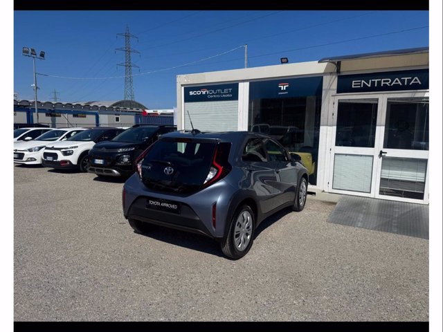 TOYOTA Aygo x 1.0 active 72cv