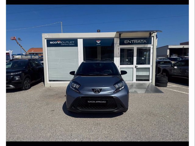 TOYOTA Aygo x 1.0 active 72cv