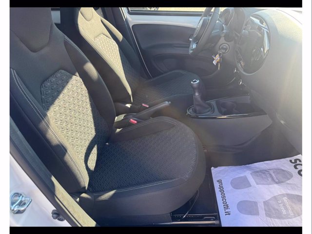 TOYOTA Aygo x 1.0 trend 72cv