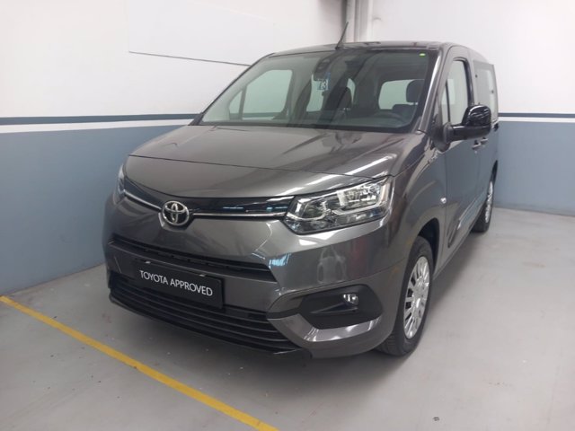TOYOTA P.CITY VERSO EV L1 50KWH LNG22