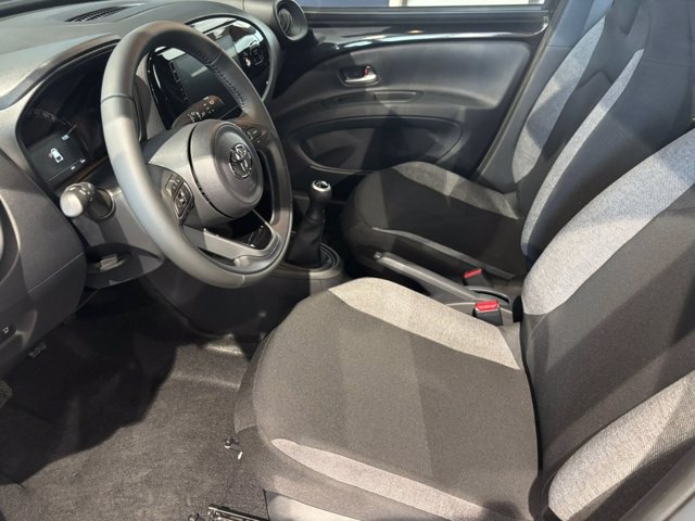 TOYOTA Aygo x 1.0 active 72cv