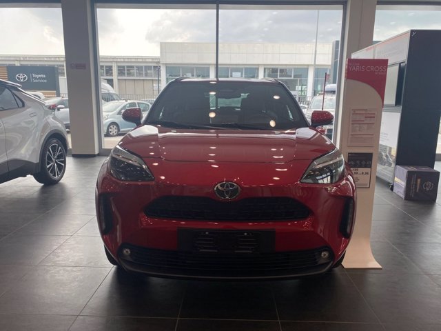 TOYOTA Yaris cross 1.5h trend fwd 130cv e-cvt