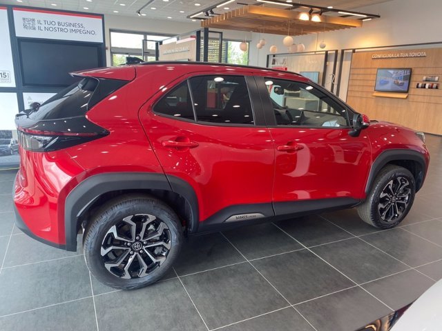 TOYOTA Yaris cross 1.5h trend fwd 130cv e-cvt