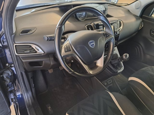LANCIA Ypsilon 1.2 gold 69cv