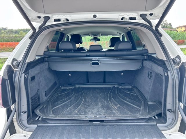 BMW X5 xdrive25d experience 231cv auto