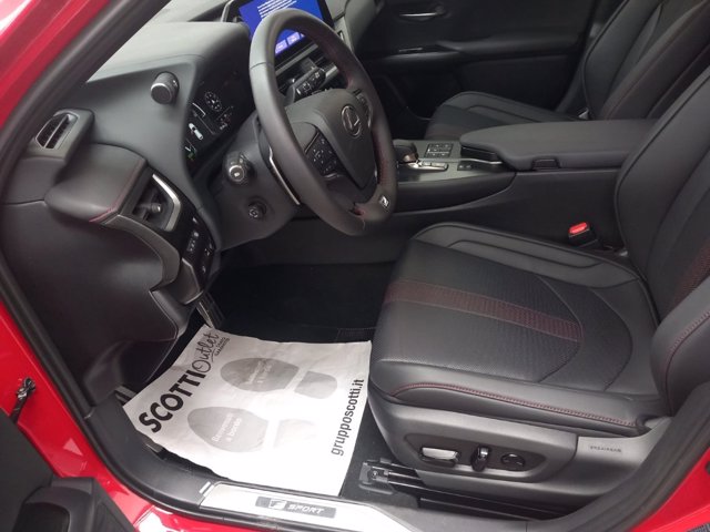 LEXUS UX250H UX300H 4WD F-SPORT MY24