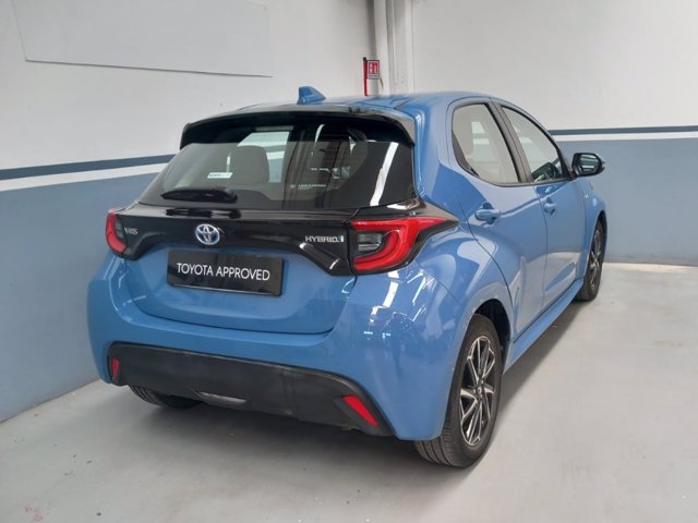 TOYOTA Yaris 1.5h trend