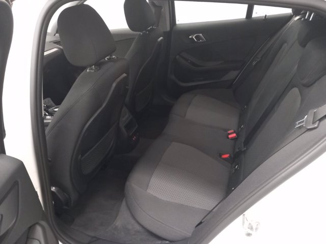BMW 116d advantage auto