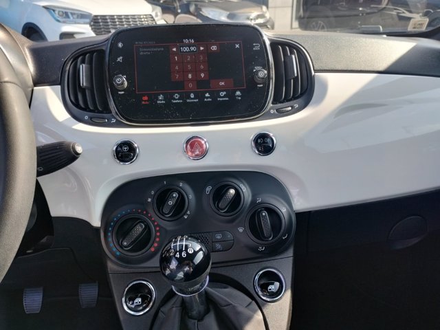 FIAT 500 1.0 hybrid cult 70cv