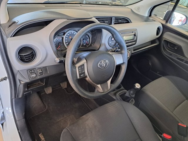TOYOTA Yaris 5p 1.0