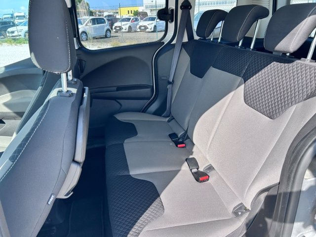 FORD Tourneo courier 1.5 tdci 75cv titanium e5