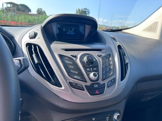 FORD Tourneo courier 1.5 tdci 75cv titanium e5